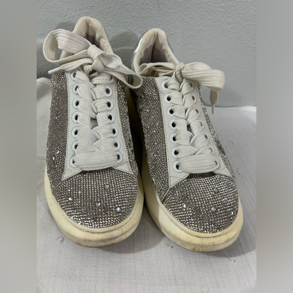 Steve Madden glimmer sneakers size‎ 9.5